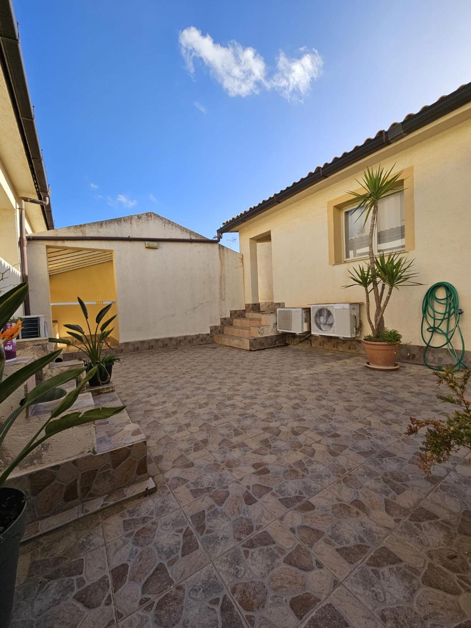 Sicilia Bella Aparthotel Mazara del Vallo Exteriör bild