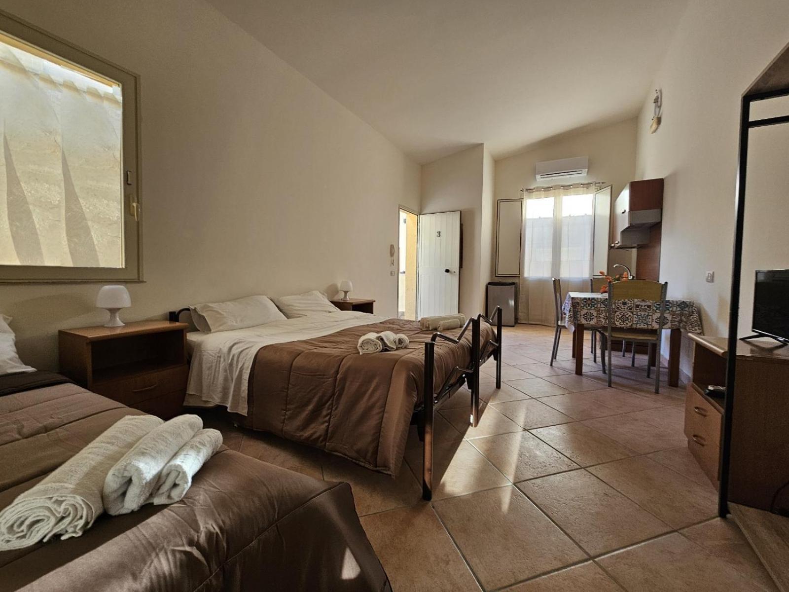 Sicilia Bella Aparthotel Mazara del Vallo Exteriör bild
